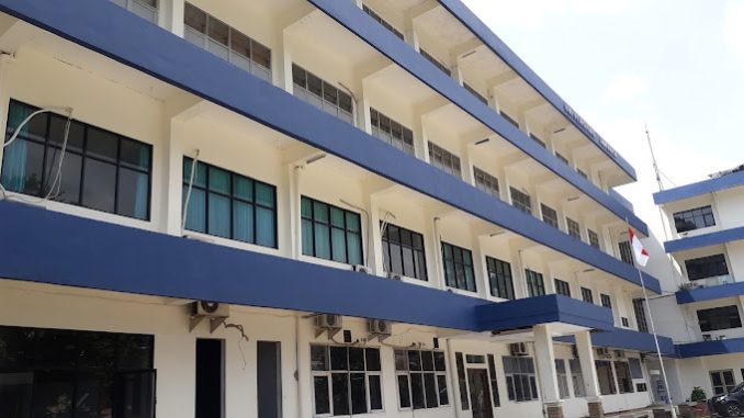 Universitas Jakarta=