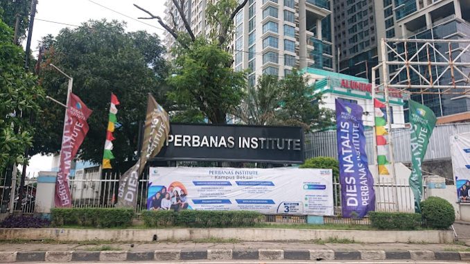 Perbanas-Institute--678x381