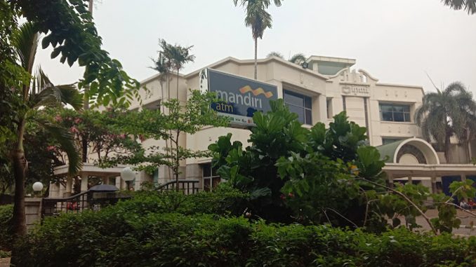 IPMI-International-Business-School 2